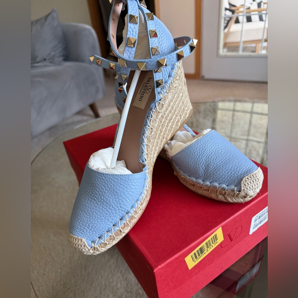 Valentino GARAVANI Blue Espadrille Sandals. New!